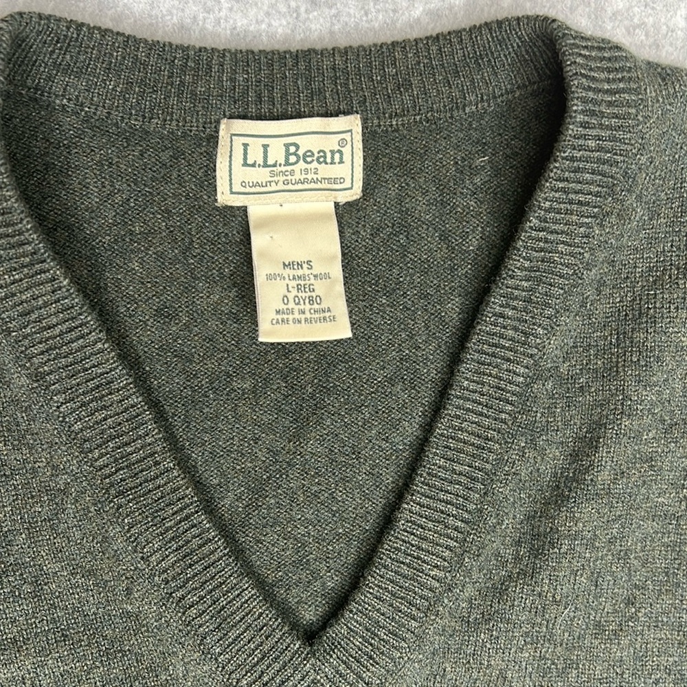 LL Bean Vest Men’s Large Green V-Neck Pullover Sweater Grandpa 100% Lambswool